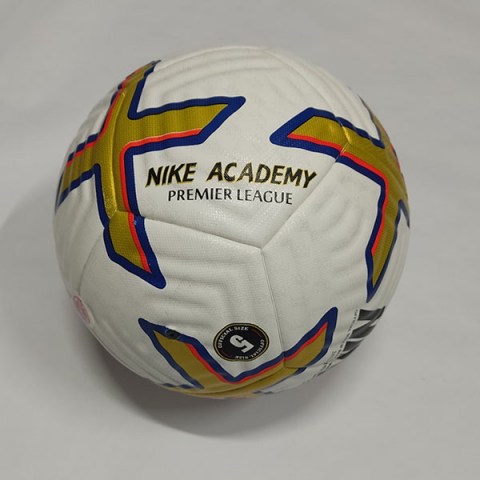 توپ فوتبال نایک طرح پریمیر لیگ فصل 2022-2023