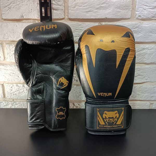 دستکش بوکس چرم ونوم کد Per-1 (سایز 14OZ و 16OZ) - تصویر 2