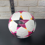 توپ فوتبال سایز 5 کد T-6 - تصویر 2