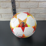 توپ فوتبال سایز 5 کد T-6 - تصویر 3