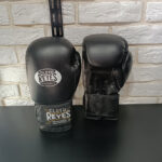 دستکش بوکس REYES  کد HECHO (سایز 12OZ) - تصویر 2